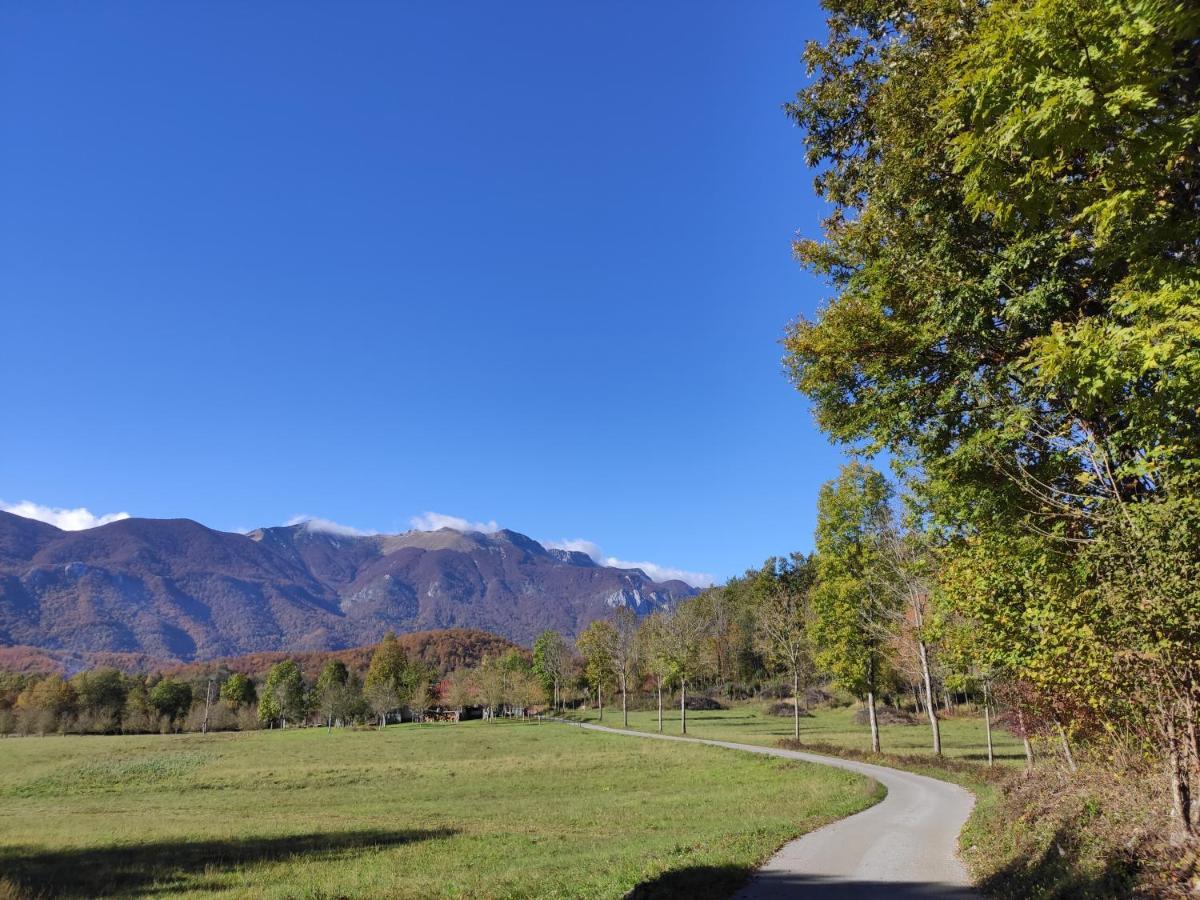 Velebit Lodge Lovinac  외부 사진
