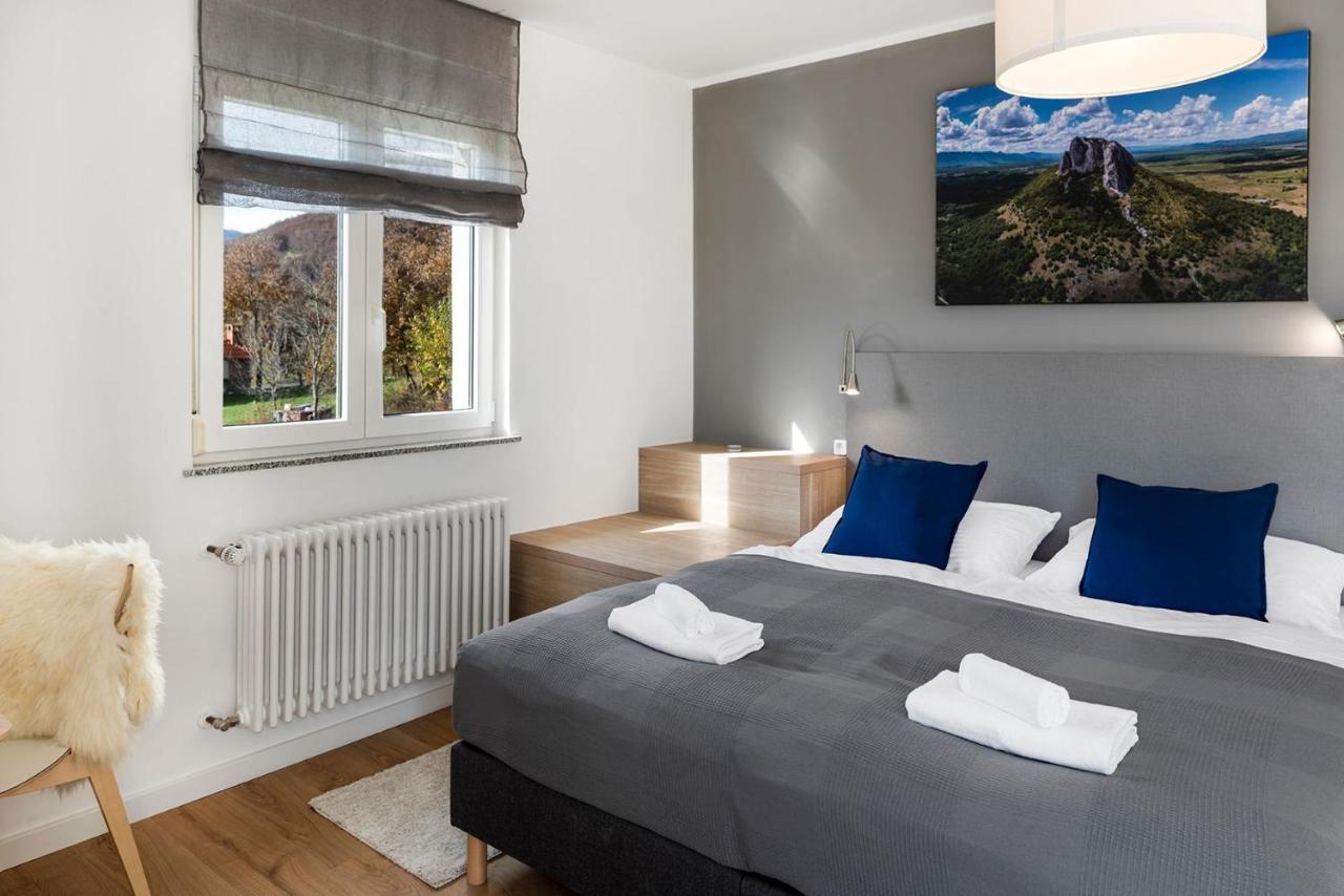 Velebit Lodge Lovinac  외부 사진