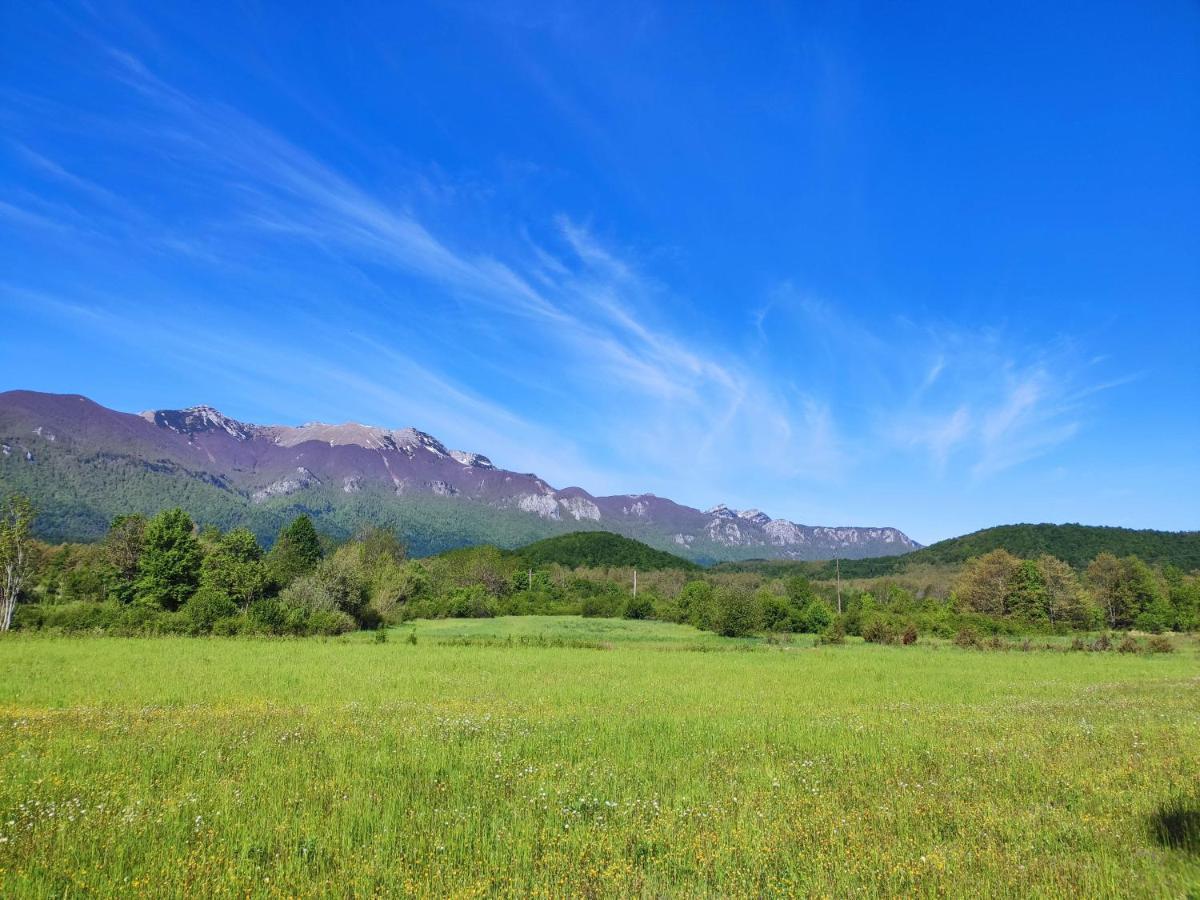 Velebit Lodge Lovinac  외부 사진